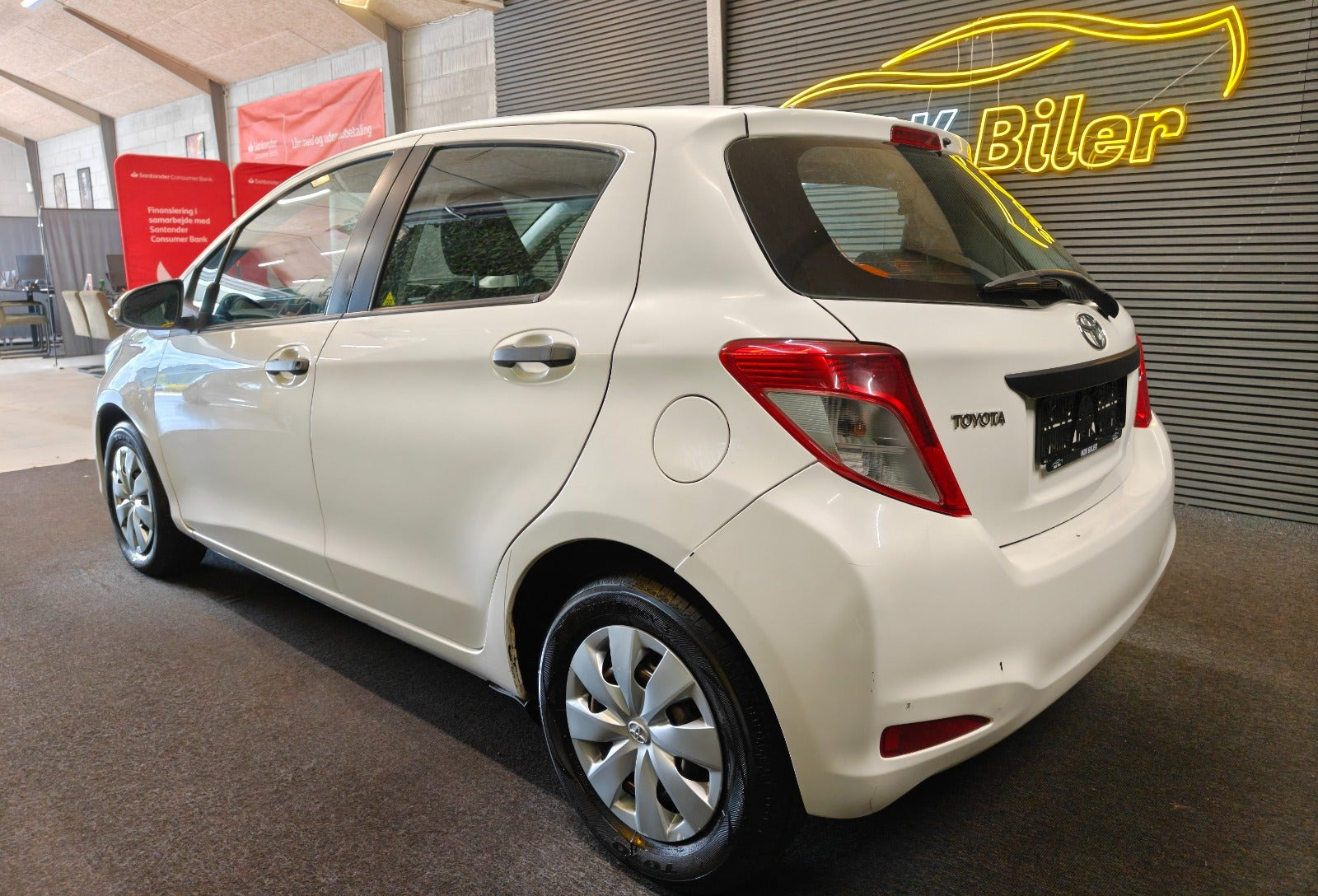 undefined Toyota Yaris fra 2011