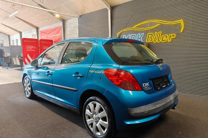 undefined Peugeot 207 fra 2006