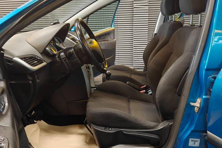undefined Peugeot 207 fra 2006
