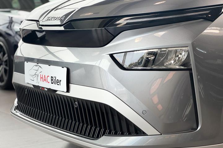 Grå Skoda Enyaq fra 2026