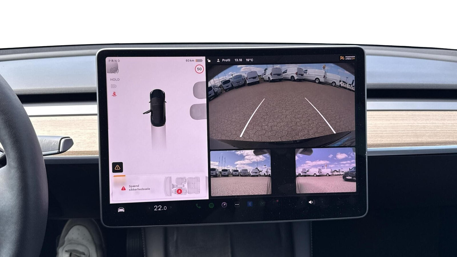 Sort Tesla Model 3 fra 2023