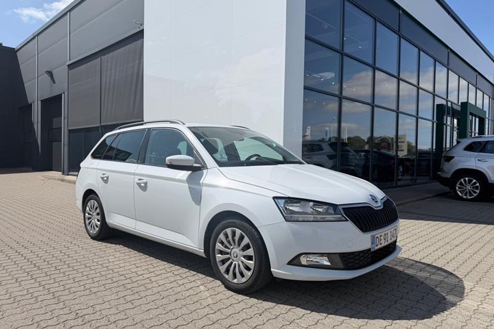 undefined Skoda Fabia fra 2022