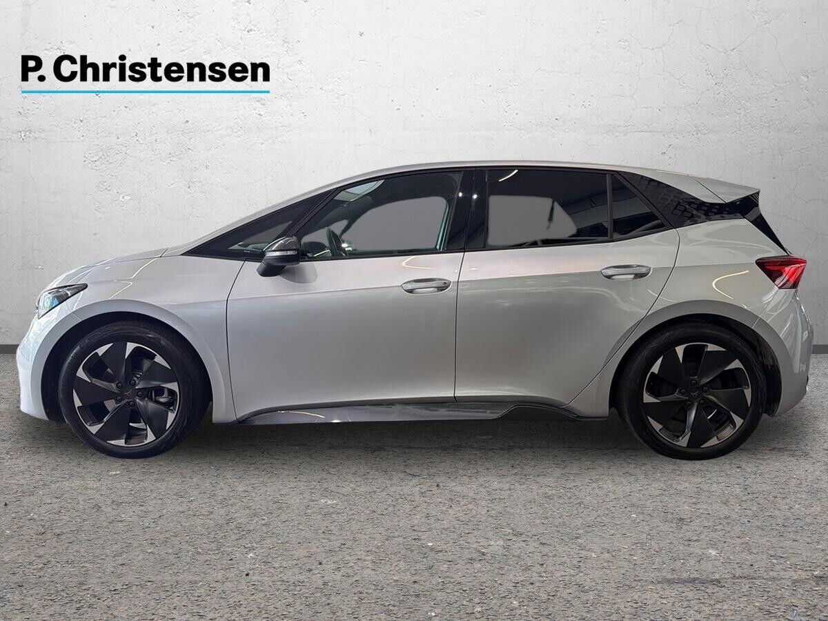 Sølv Cupra Born fra 2024