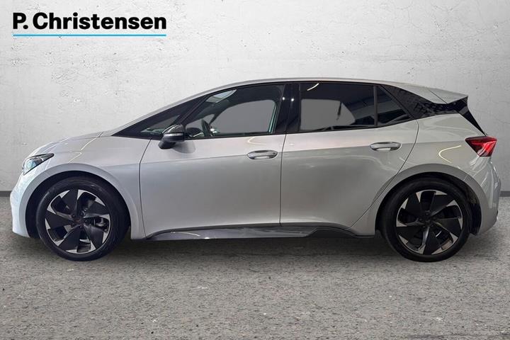 Sølv Cupra Born fra 2024