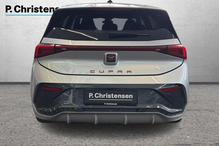 Sølv Cupra Born fra 2024