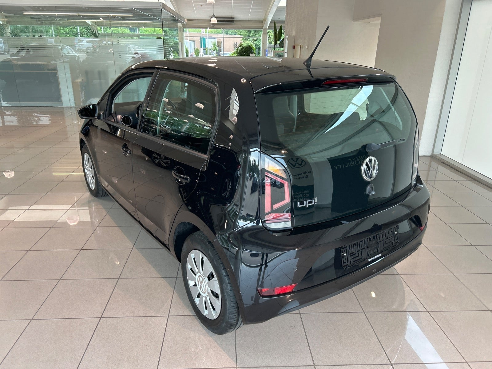 Sort VW UP! fra 2018