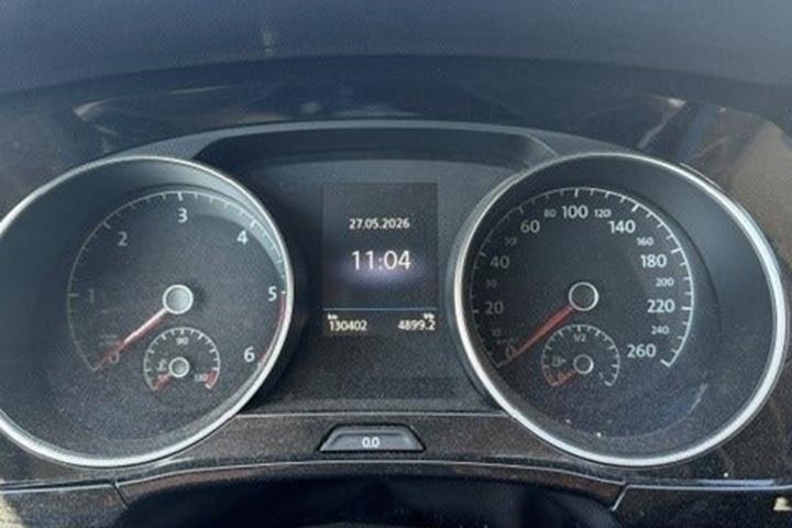 Sort VW Touran fra 2020