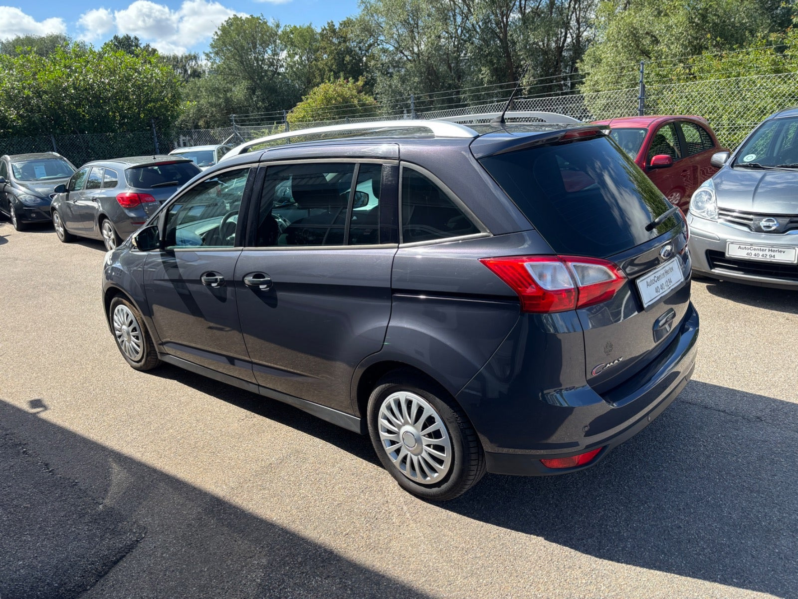 Grå Ford Grand C-Max fra 2012