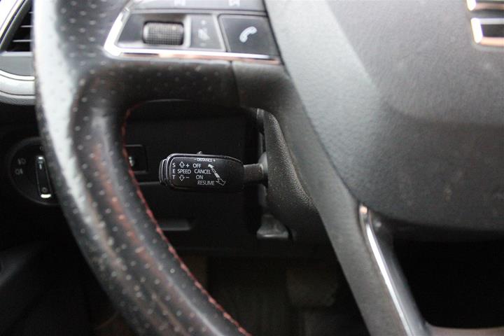Sølv Seat Leon fra 2016