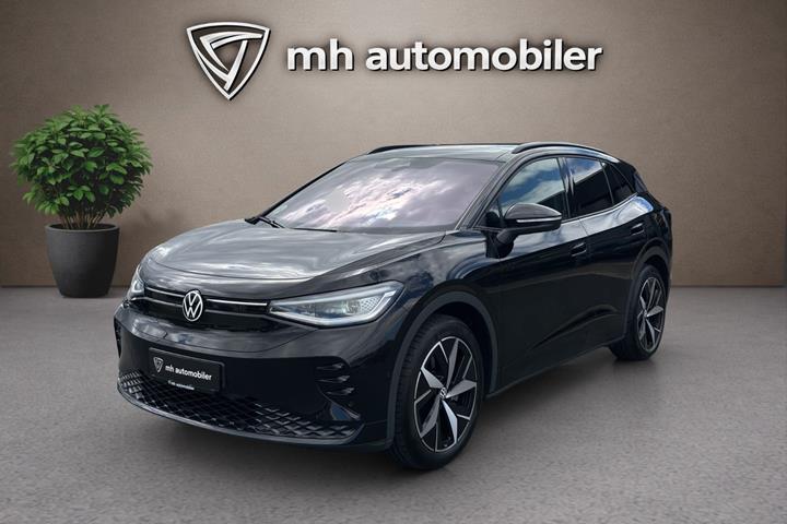 Sort VW ID.4 fra 2025 set udefra