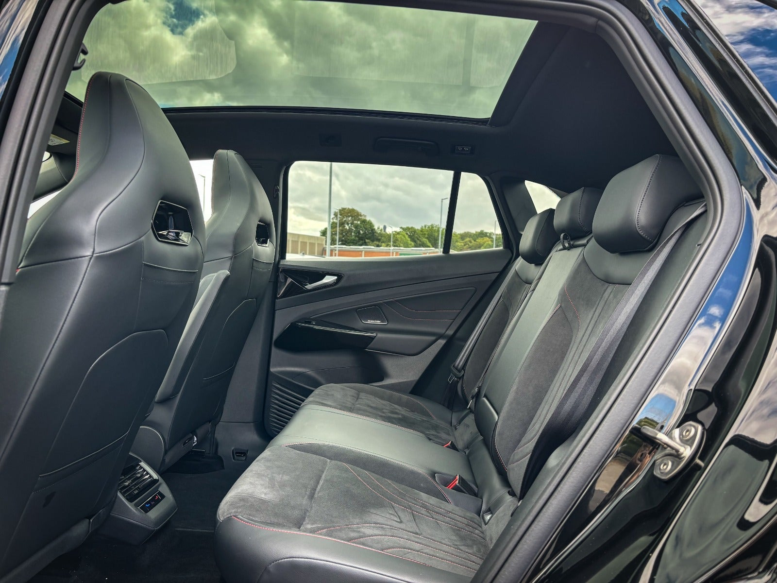 Sort VW ID.4 fra 2025