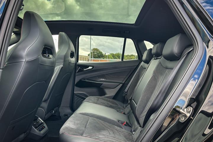 Sort VW ID.4 fra 2025