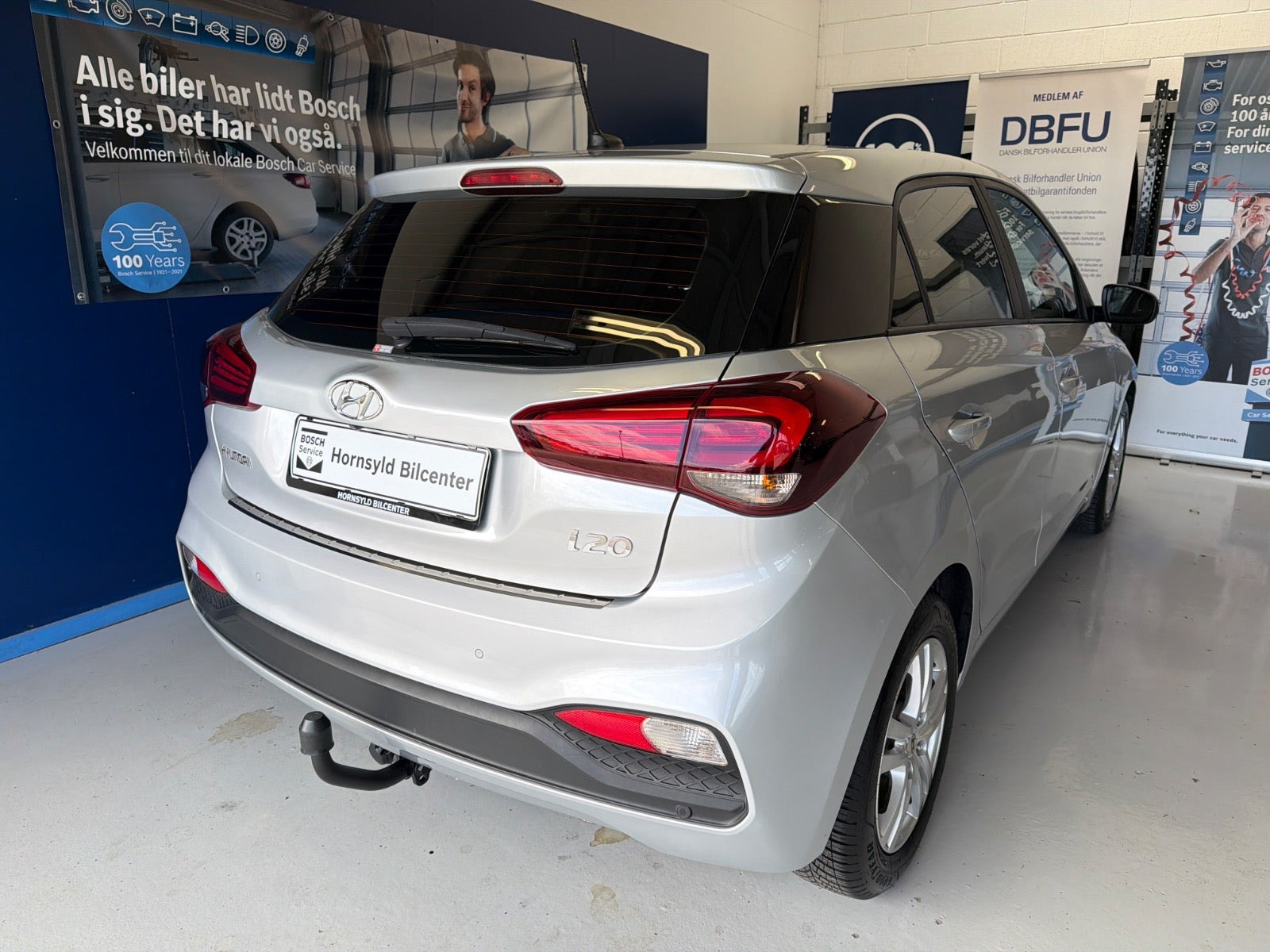 Sølv Hyundai i20 fra 2018
