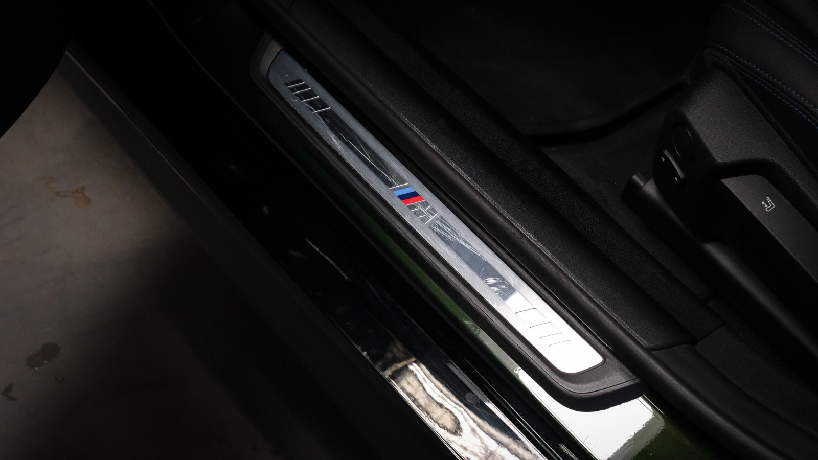 Grøn BMW i4 fra 2024