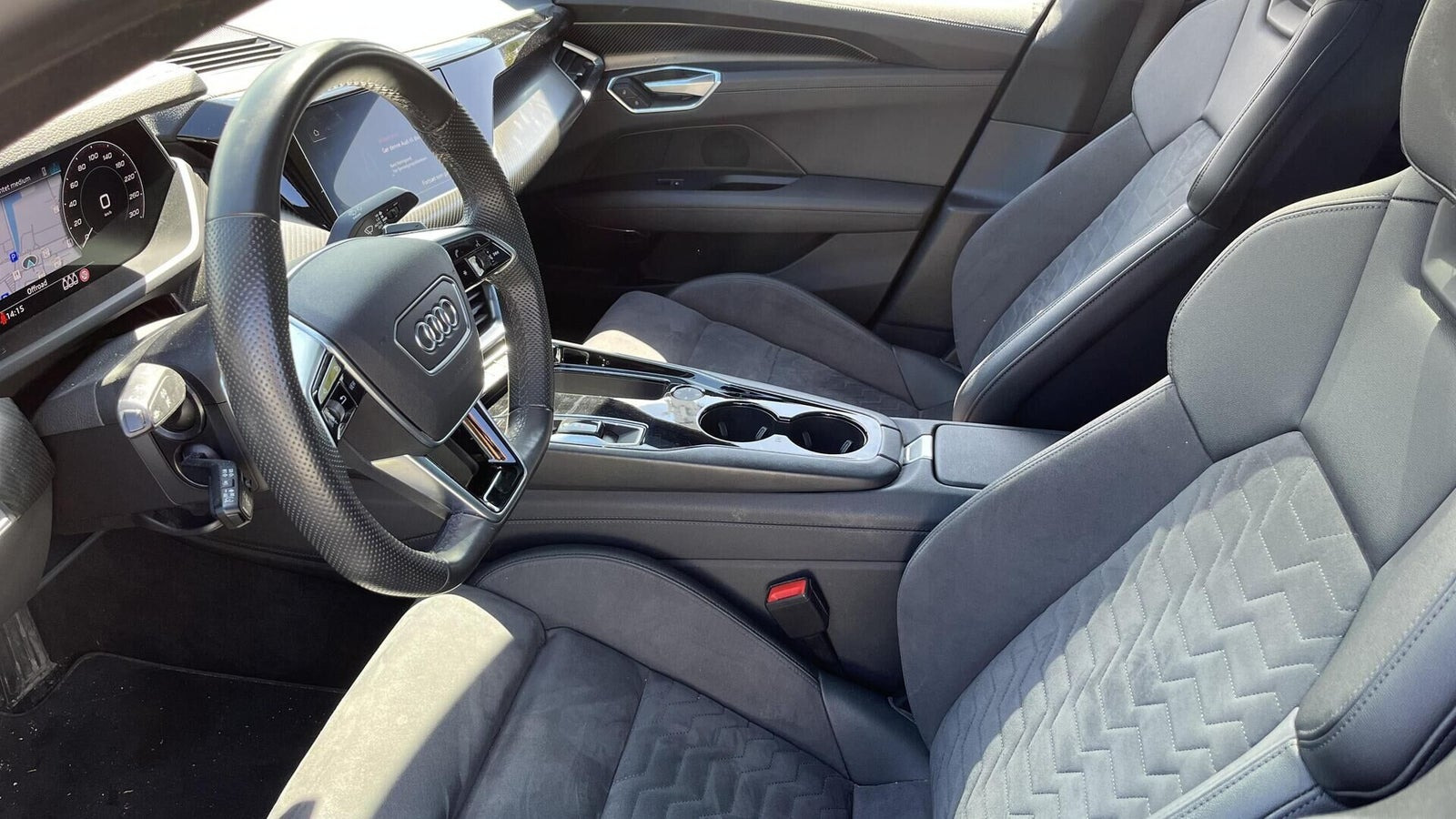 Hvid Audi e-tron GT fra 2022