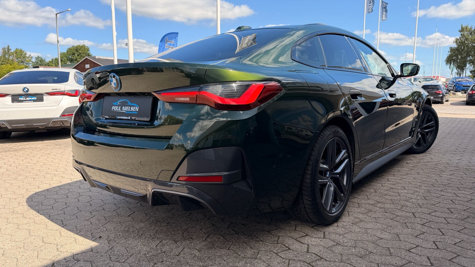 Grøn BMW i4 fra 2022