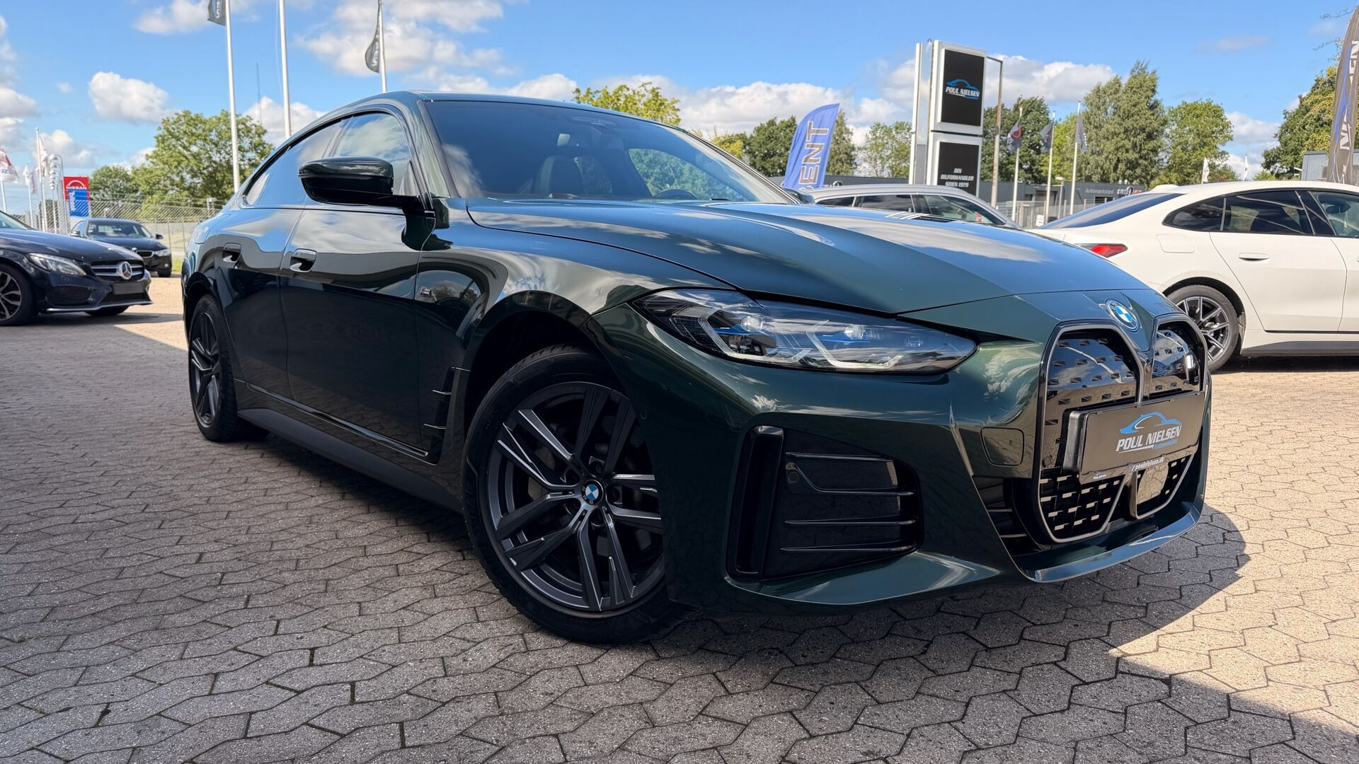 Grøn BMW i4 fra 2022