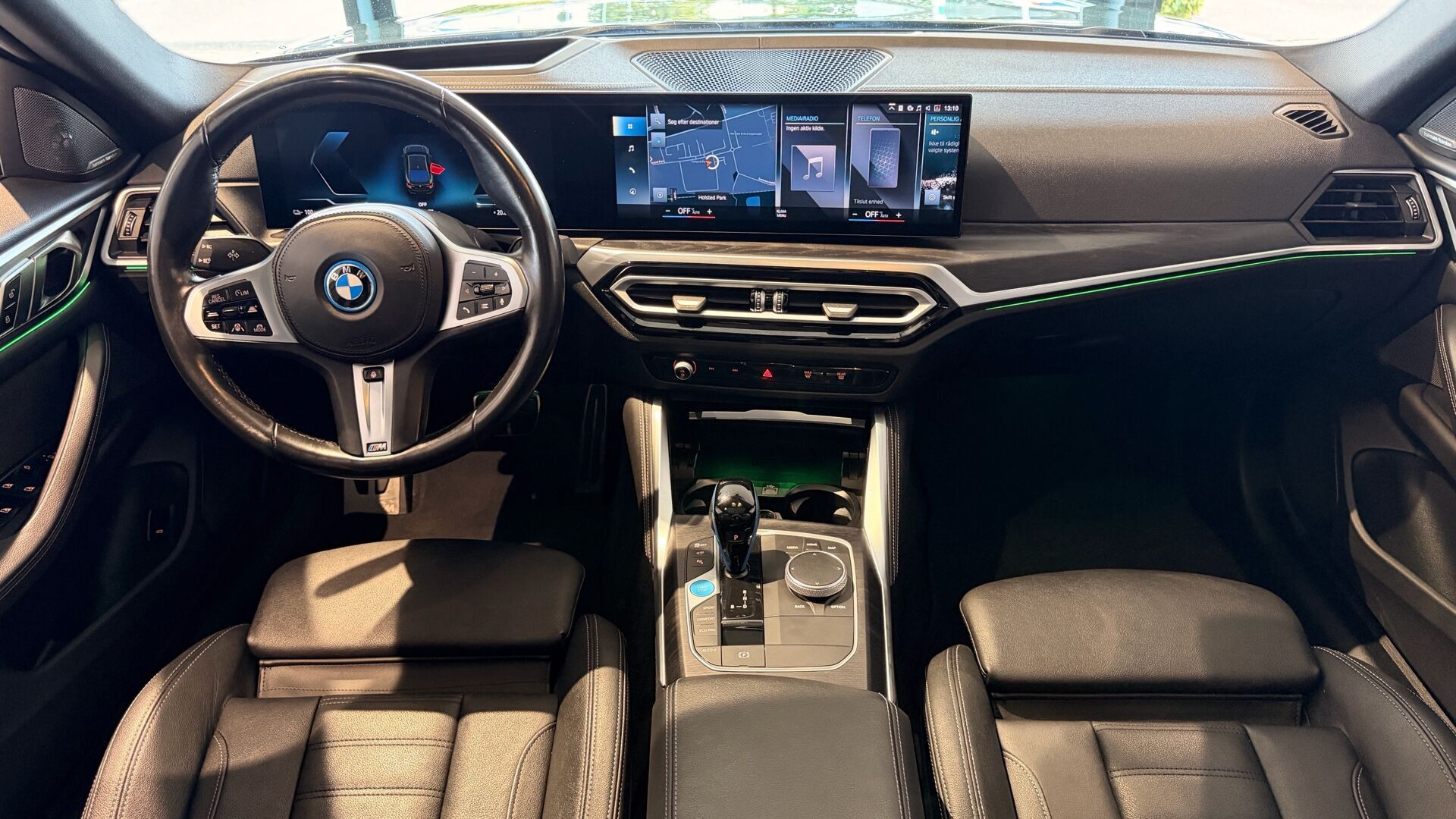 Grøn BMW i4 fra 2022