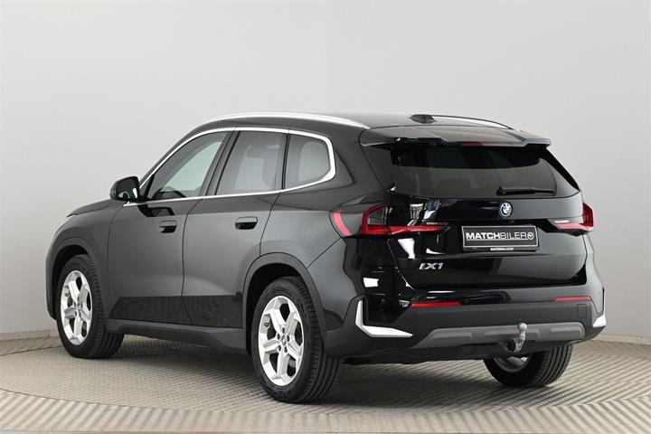 Sort BMW iX1 fra 2024