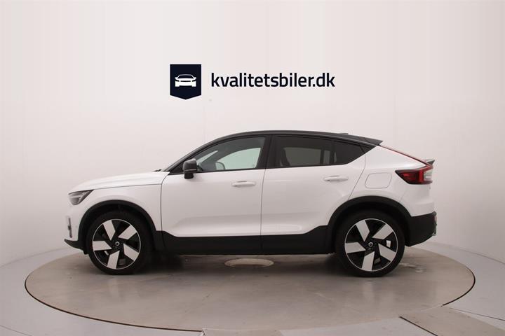 Hvid Volvo C40 fra 2021