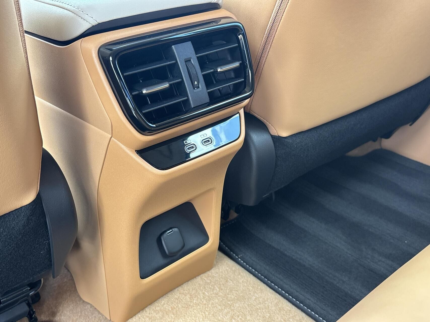 undefined Lexus RZ fra 2026