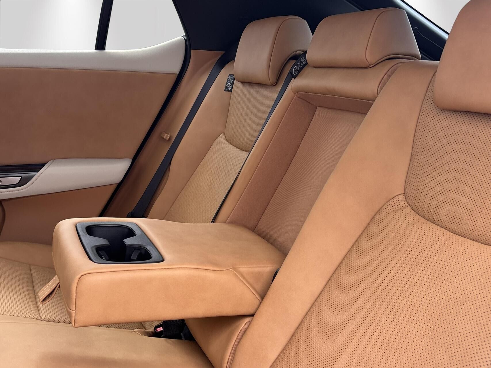 undefined Lexus RZ fra 2026