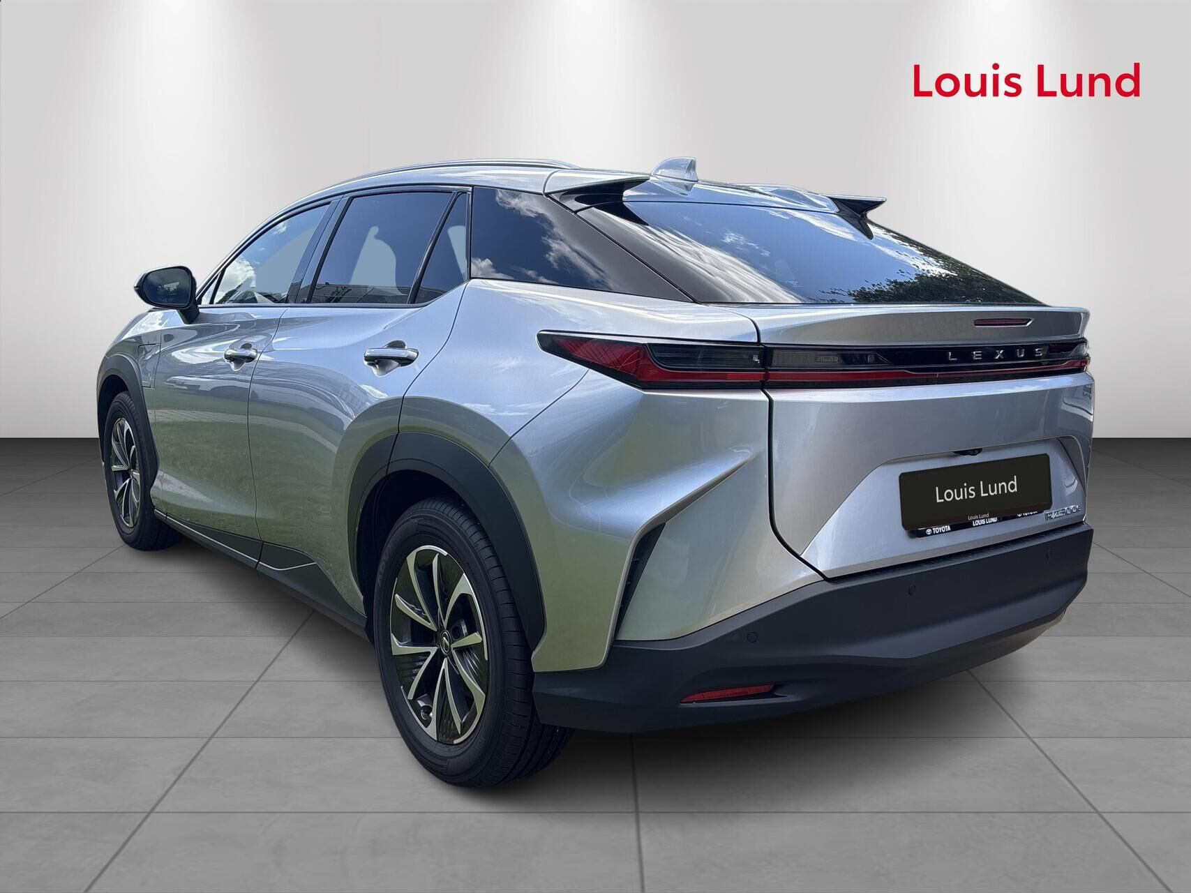 undefined Lexus RZ fra 2025