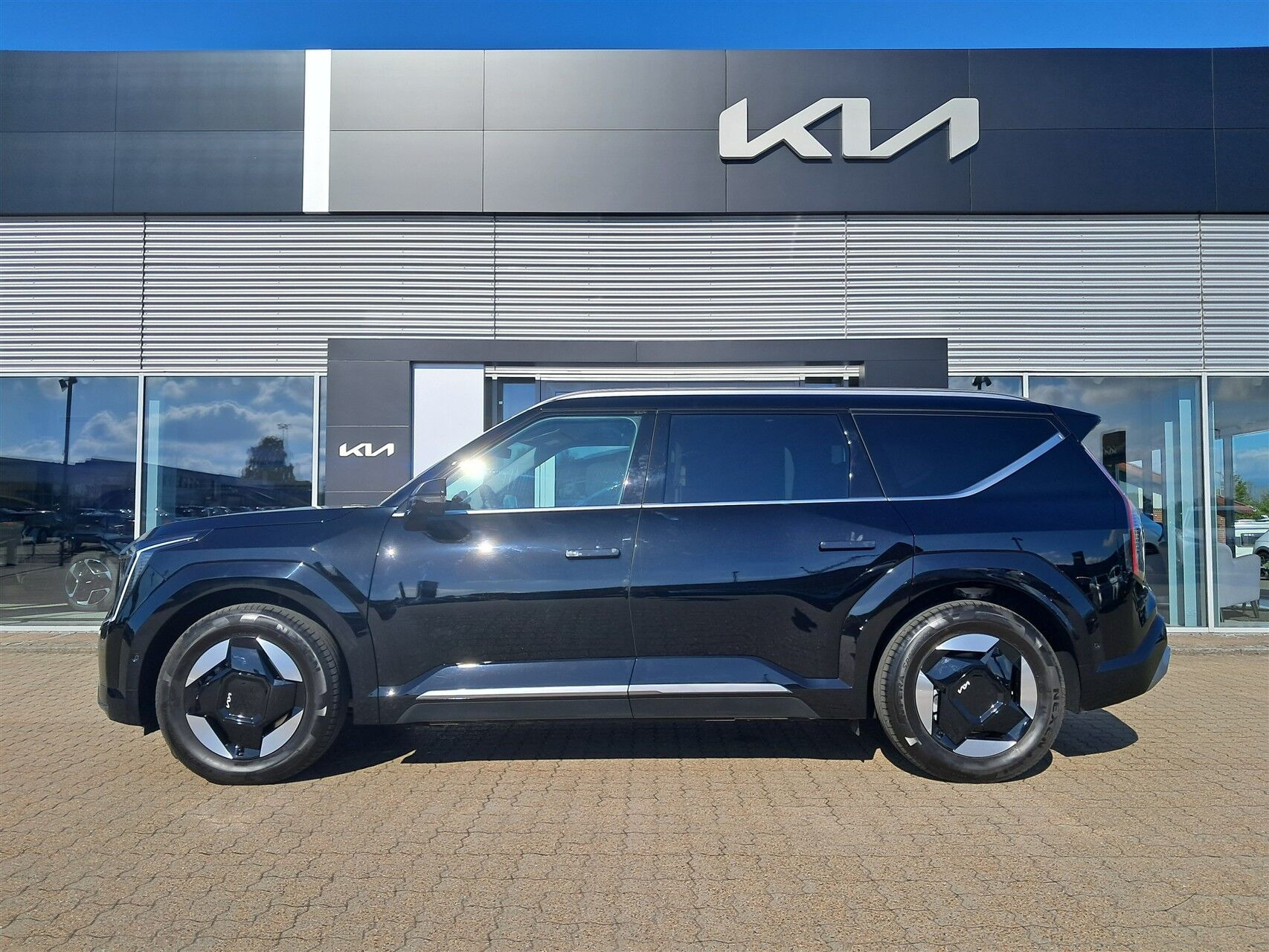 Sort Kia EV9 fra 2026