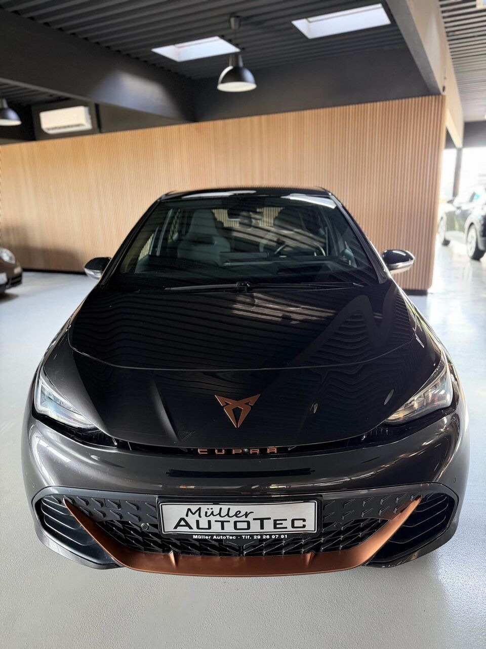Cupra Born EL Emocion 204HK 5d Aut.