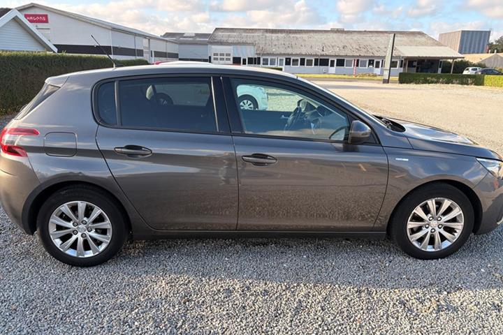 undefined Peugeot 308 fra 2019