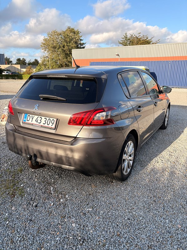 undefined Peugeot 308 fra 2019