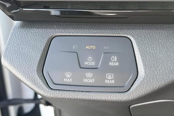 Hvid VW ID.4 fra 2023
