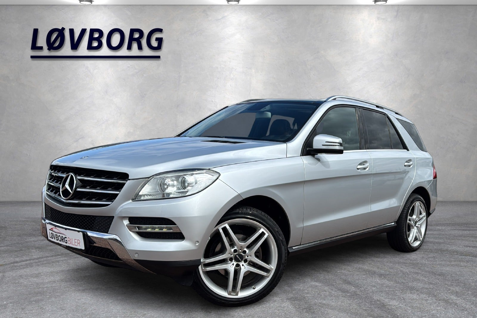 Sølv Mercedes ML350 fra 2014