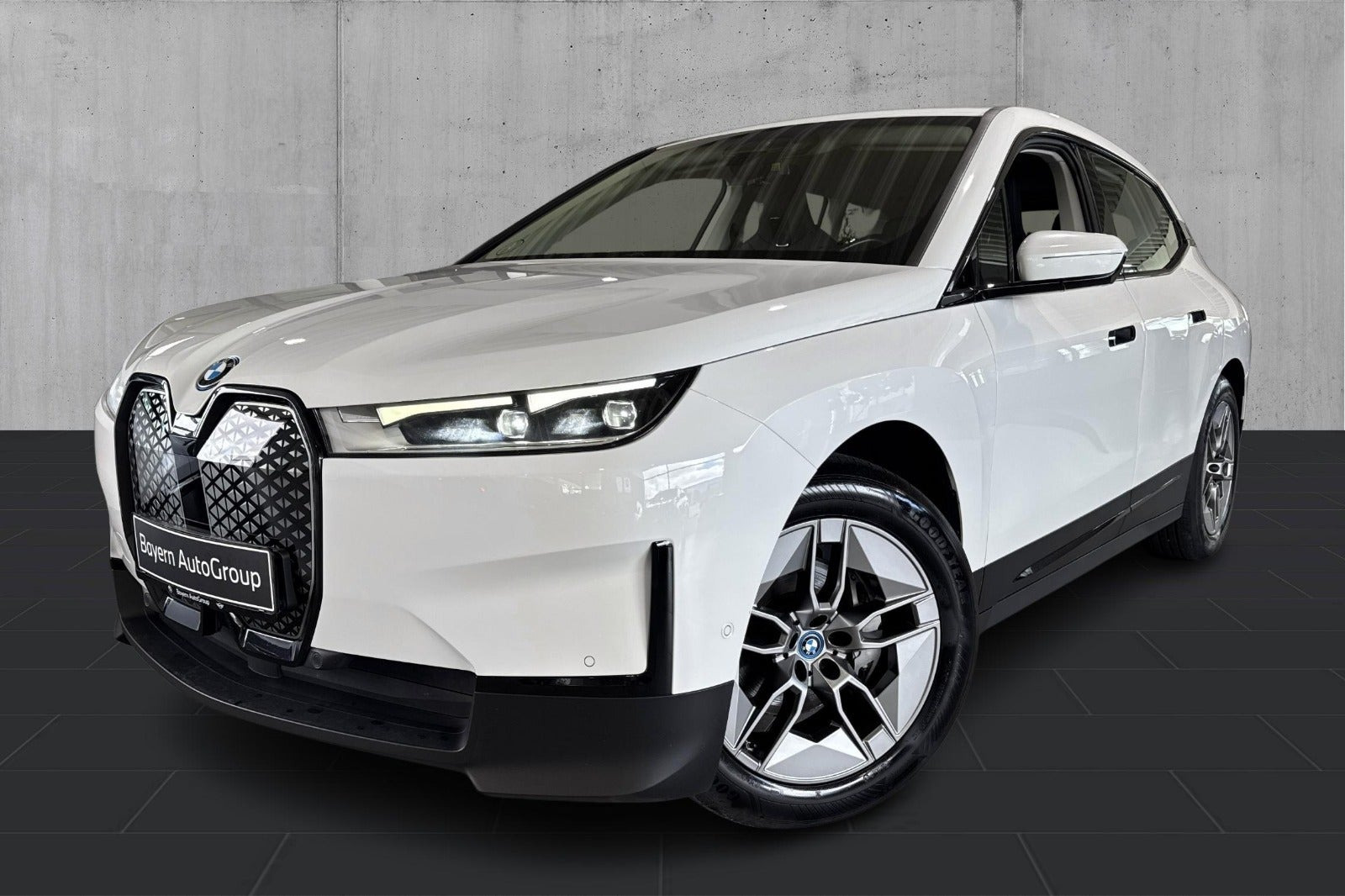 BMW iX xDrive40