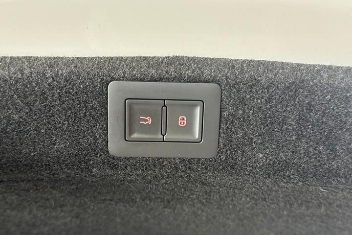 Hvid BYD Seal fra 2024