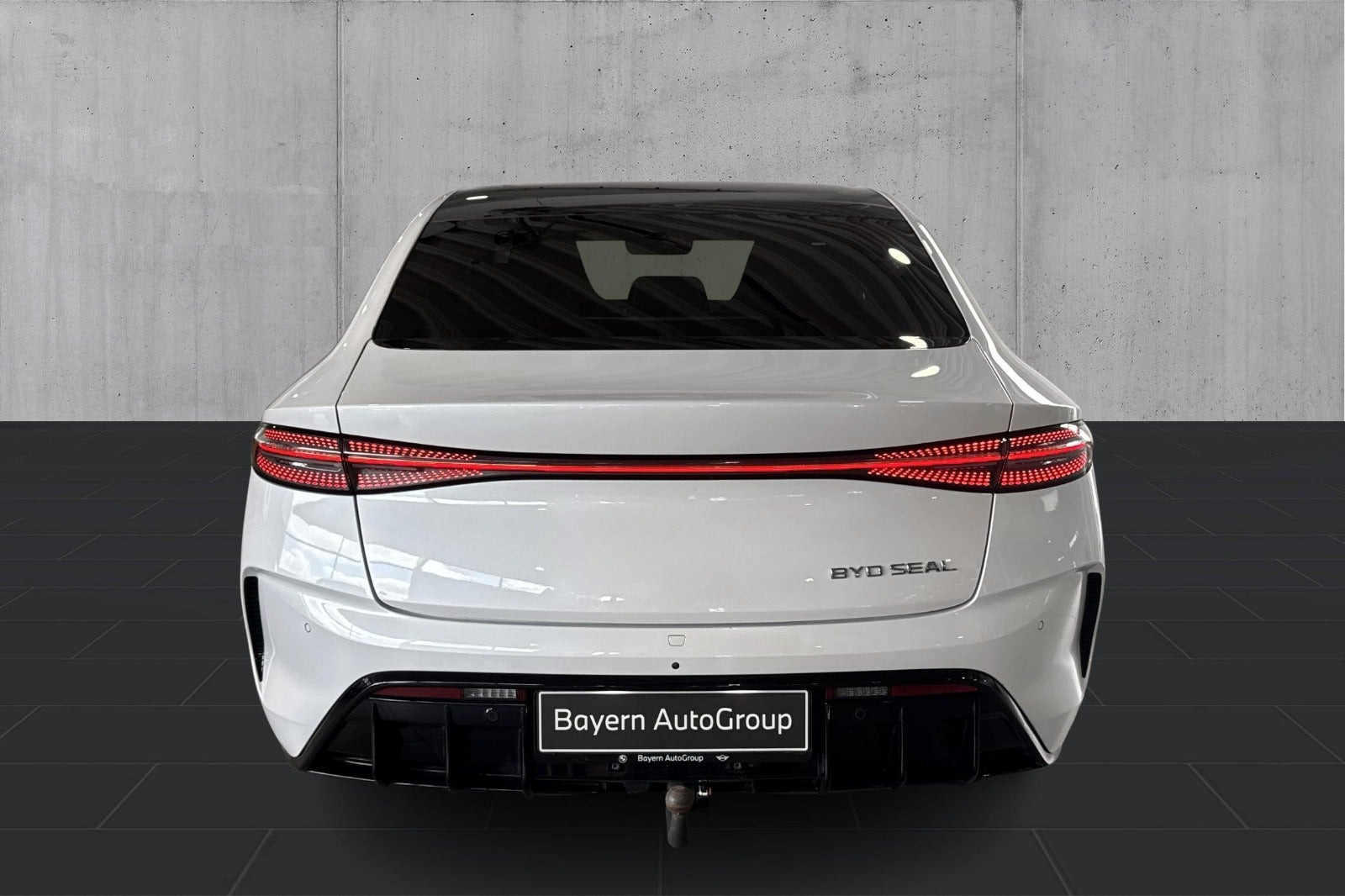 Hvid BYD Seal fra 2024