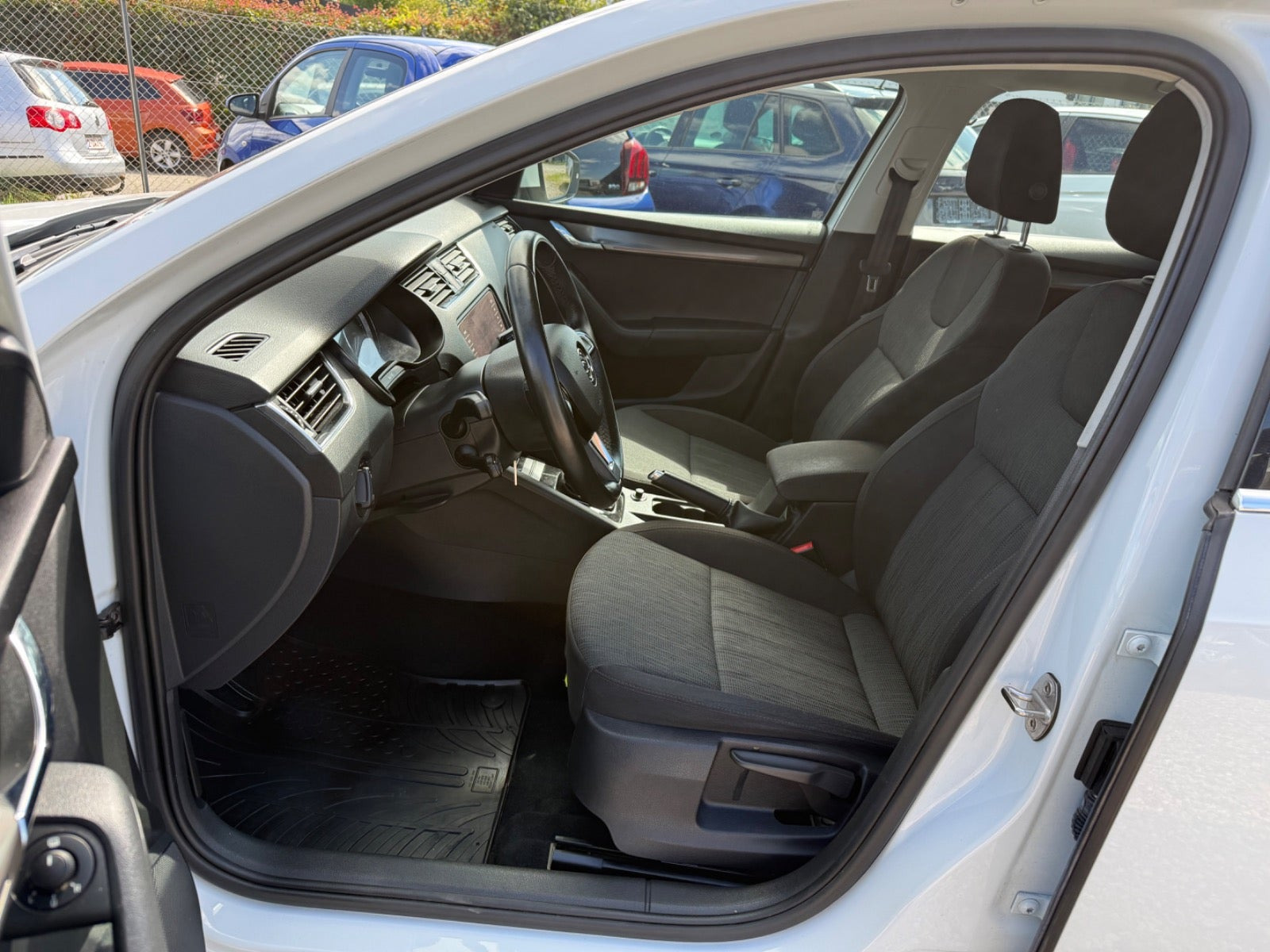Hvid Skoda Octavia fra 2018