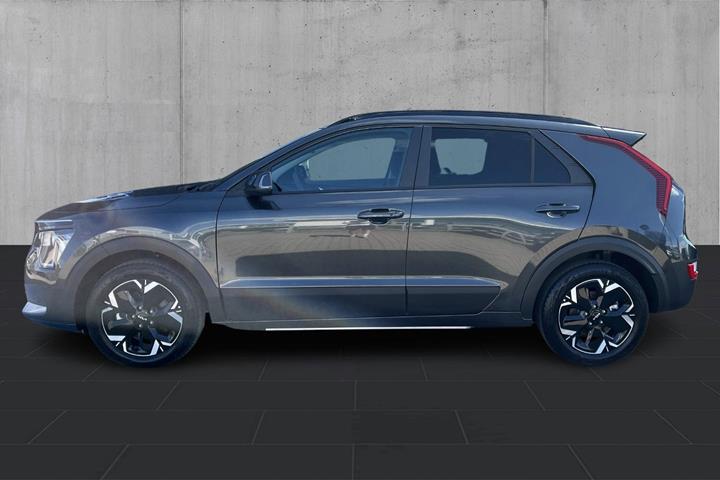 Grå Kia Niro fra 2025