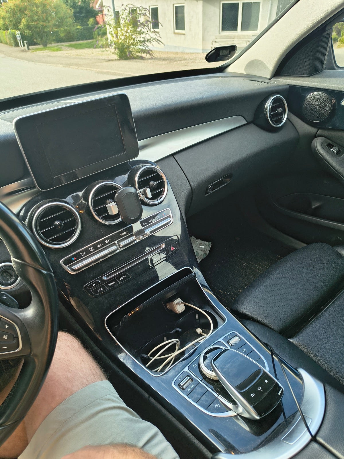 Brun Mercedes C200 d fra 2016