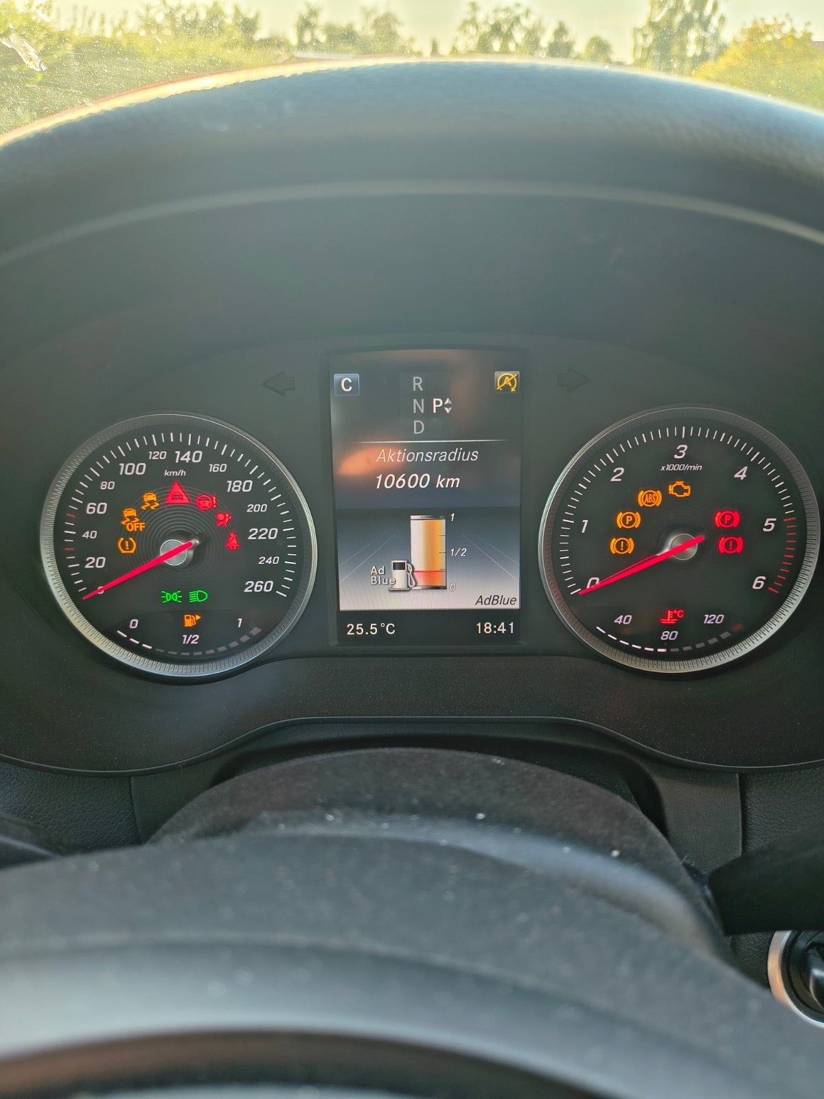 Brun Mercedes C200 d fra 2016