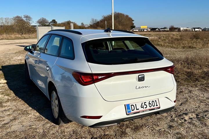 Hvid Seat Leon fra 2021