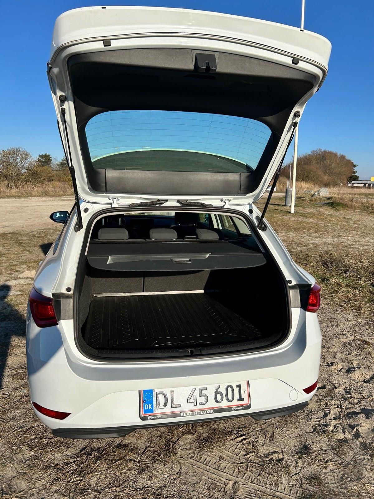 Hvid Seat Leon fra 2021