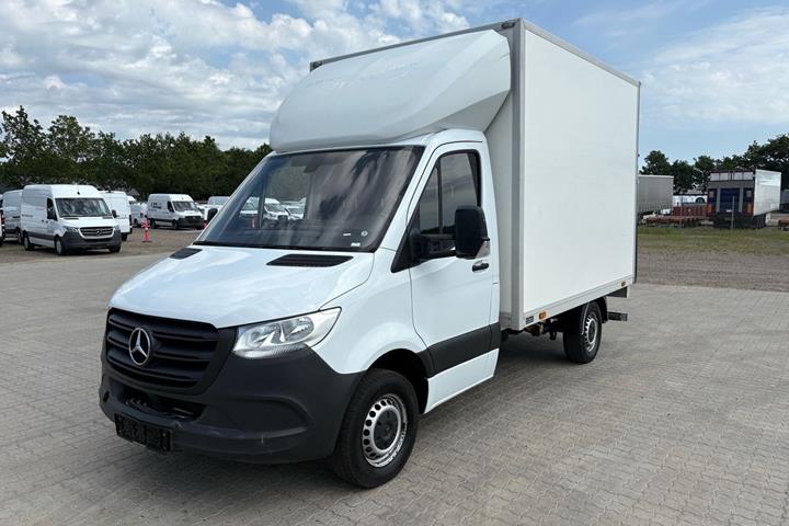 Hvid Mercedes Sprinter 317 fra 2021