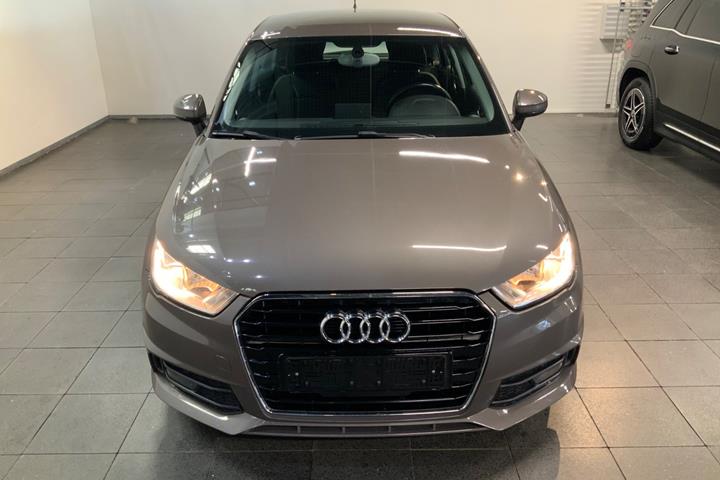 Brun Audi A1 fra 2016