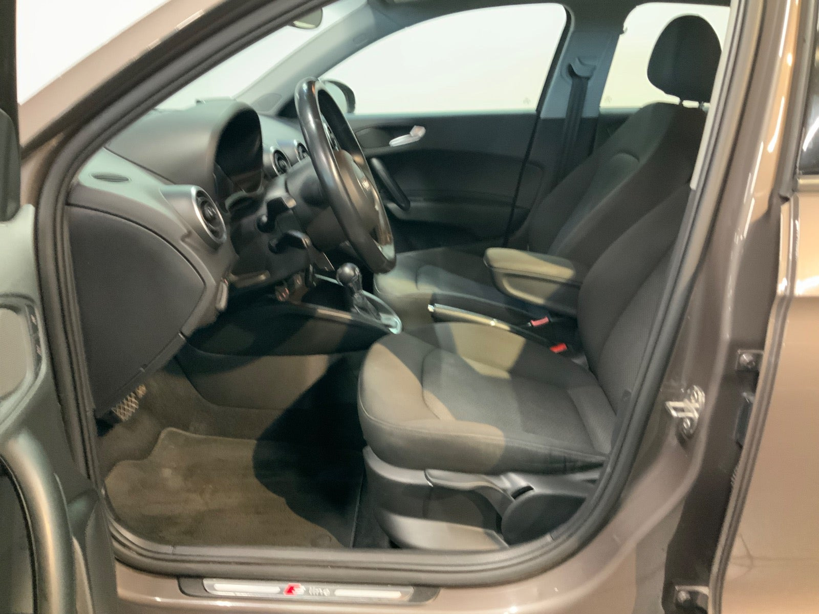 Brun Audi A1 fra 2016
