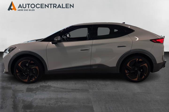 Hvid Cupra Tavascan fra 2025