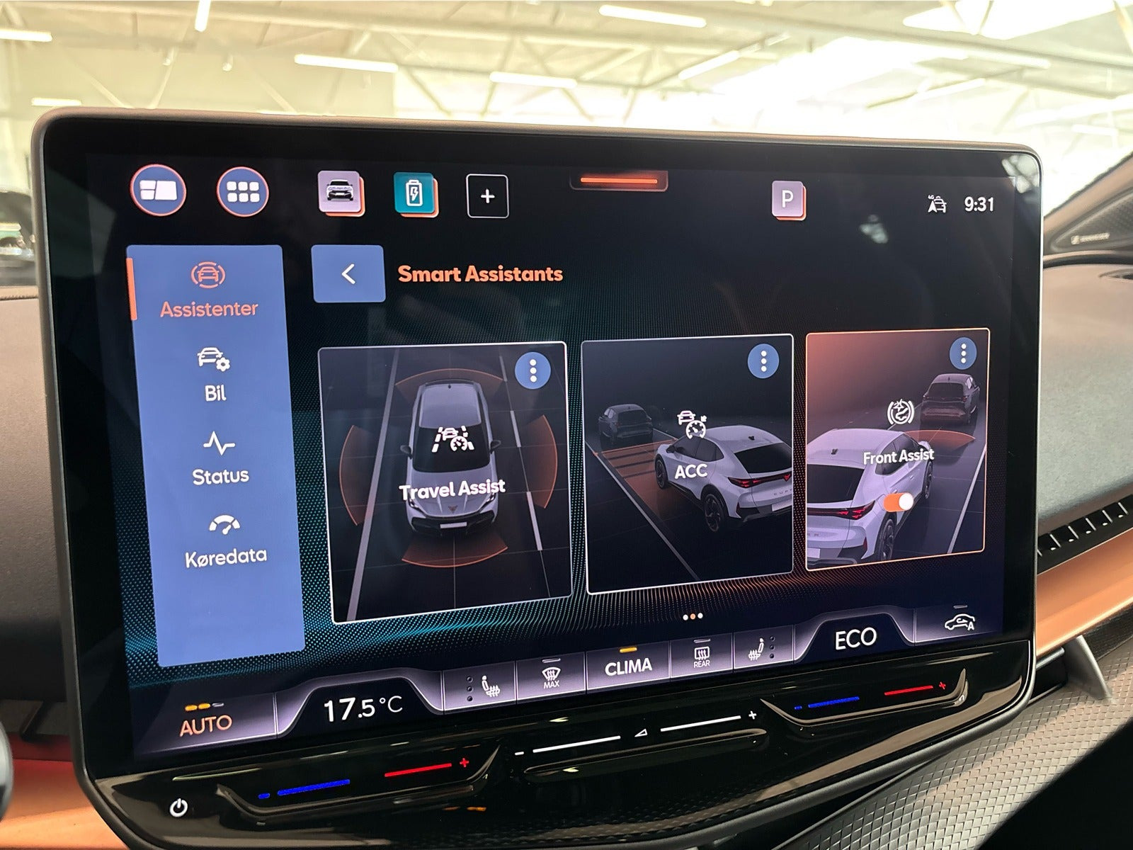 Hvid Cupra Tavascan fra 2025