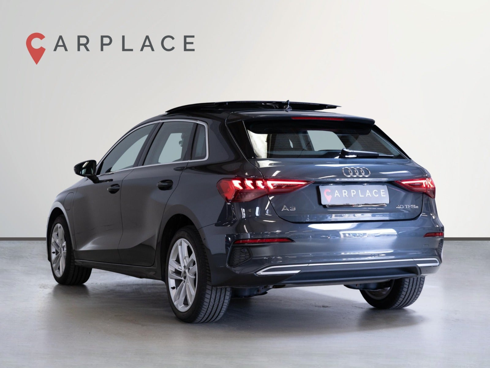 Grå Audi A3 fra 2021