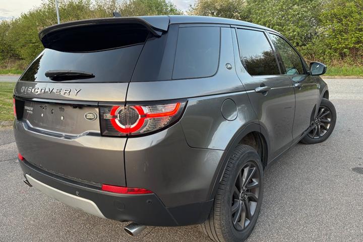 Sort Land Rover Discovery Sport fra 2016