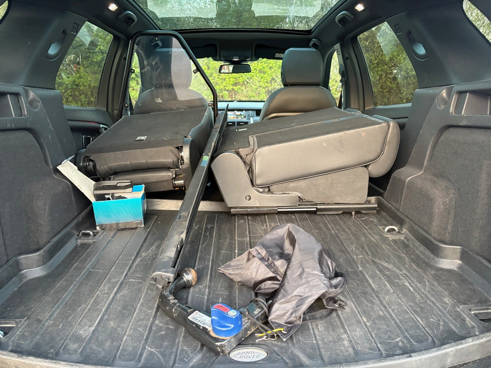 Sort Land Rover Discovery Sport fra 2016